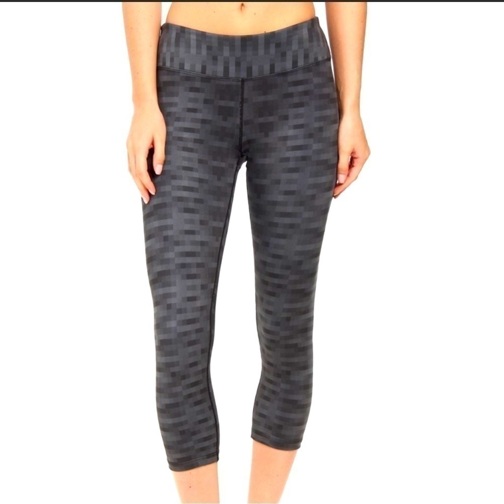 PRANA Roxanne black pixel yoga crop leggings